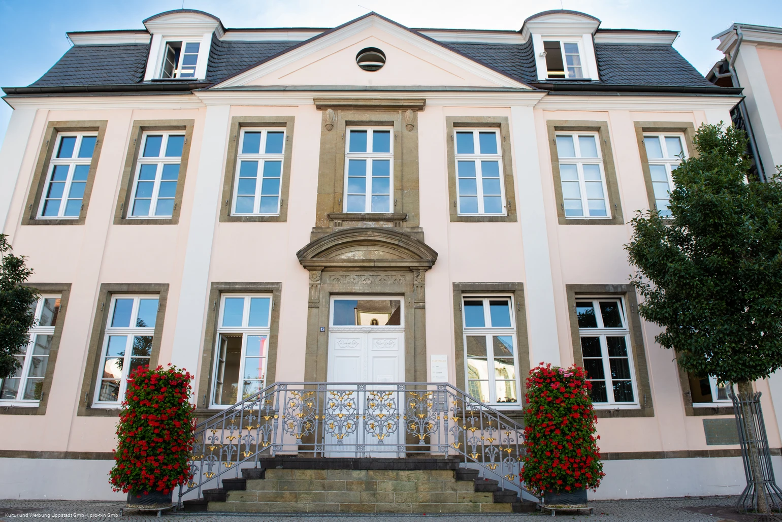 Stadtpalais_(c) KWL Kultur und Werbung Lippstadt GmbH Pro-t-in GmbH  (2).jpg Stadtpalais_(c) KWL Kultur und Werbung Lippstadt GmbH Pro-t-in GmbH  (2).jpg